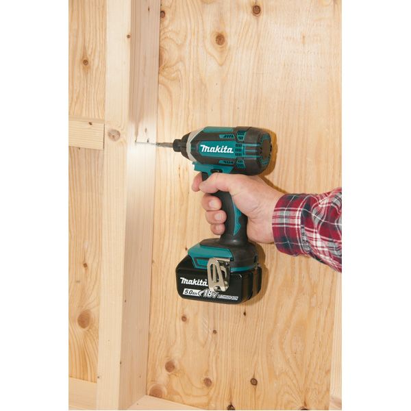 Visseuse a chocs à batterie 18V Li-Ion 165 Nm (Produit seul) DTD152Z Makita