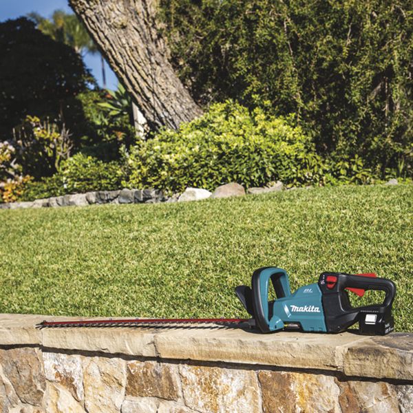 Taille-haie 18 V Li-Ion 5 Ah 75 cm Makita DUH752RT2