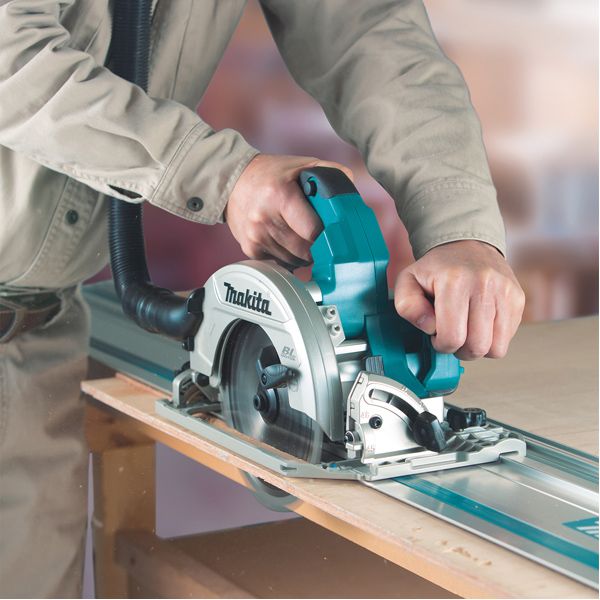 Scie circulaire 36 V  2 x 18 V Li-Ion   BL1850B ø 190 mm Makita DHS782PT2J