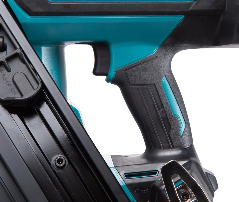 Cloueur de charpente LXT 18V (produit seul) - DBN900ZK Makita