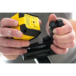 Niveau Laser Croix Cubix Vert Stht77499-1 NIVEAU LASER CROIX CUBIX - VERT Stanley STHT77499-1